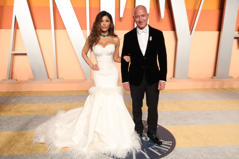 Мер Венеції оприлюднив нові подробиці щодо майбутнього весілля Безоса і Санчес