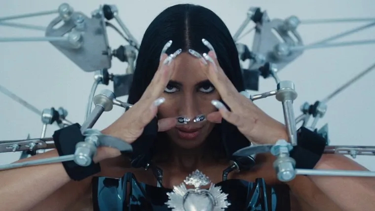 Мировой уровень: украинка Таню Муиньо сняла клип для певицы Sevdaliza