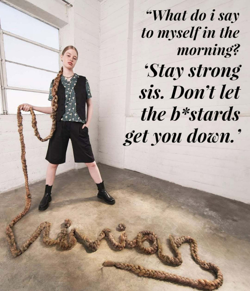 Трансгендерна дочка Маска з 12-метровою косою дебютувала в модному кампейні