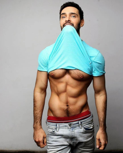 Від фаната Руслани і переможця "Шансу" до військового і краша зумерів: як змінювався Віталій Козловський. Фото