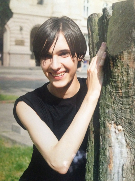 Від фаната Руслани і переможця "Шансу" до військового і краша зумерів: як змінювався Віталій Козловський. Фото