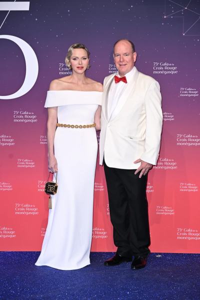 Від професійної плавчині до княгині Монако: як змінювався стиль княгині Шарлін. ФОТО