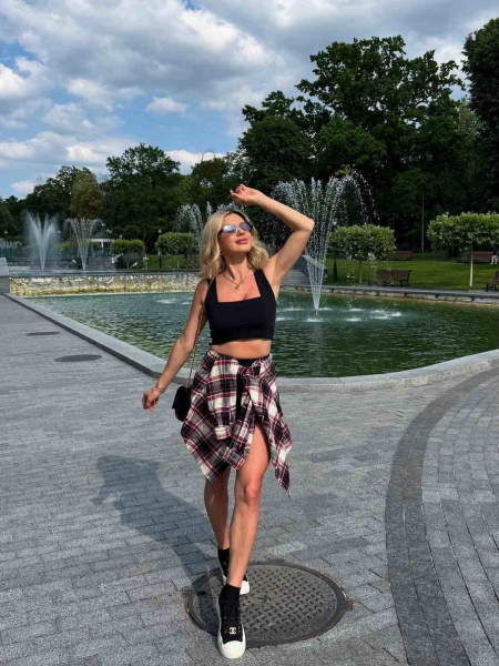 "Це дуже ранить": 41-річна Філонова про страх не змогти стати мамою і чому не заморозила яйцеклітину