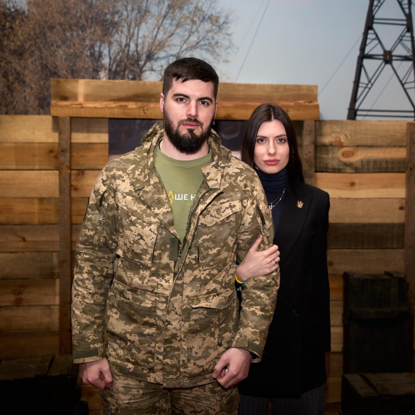 Депутатка Мезенцева стала мамою вперше