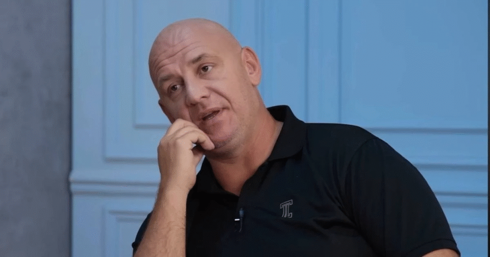 Потап объяснил, как легально выезжает из Украины во время войны — и что скрывает система разрешений