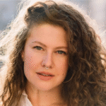 "Это было ужасно": известная актриса вспомнила свой самый неудачный бьюти-эксперимент