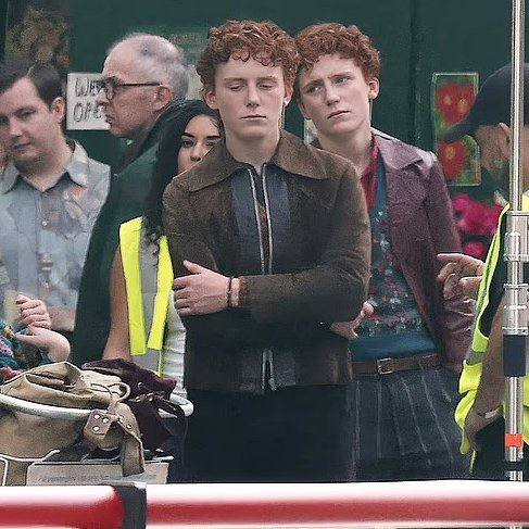 Семья Уизли возвращается: первые фото со съёмок нового сериала о Гарри Поттере