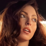 “Summer Party” от Mary Poppers: Дочь Поляковой шокировала поклонников новым клипом