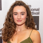 Трагическая утрата: Келли Мак из "Ходячих мертвецов" скончалась в возрасте 33 лет