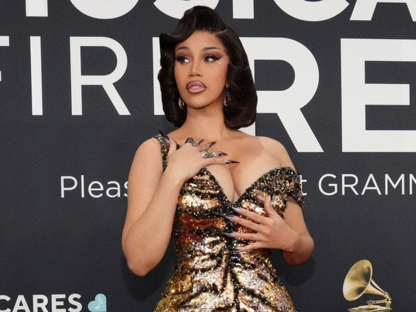 Cardi B раскрыла тайну: рэперша ждёт четвёртого ребёнка и поделилась личными подробностями