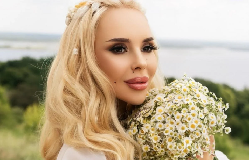 СолоХа растрогала снимками с младенцем и рассказала о непростых родах