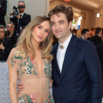 Сьюки Уотерхаус растрогала сеть первым фото их дочери с Робертом Паттинсоном