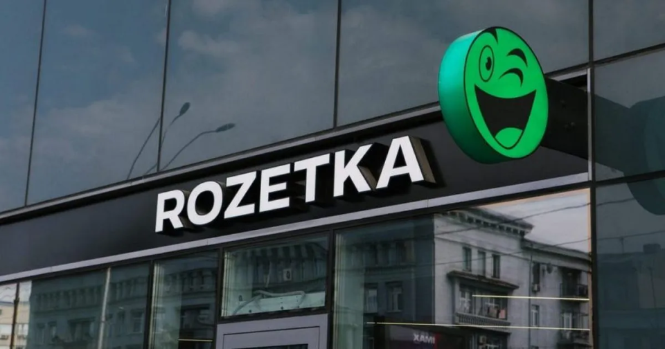 Товар дня Rozetka 10 декабря: мультипечь Tefal Easy Fry Silence со скидкой 47%