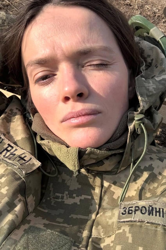 Популярная украинская блогерка призналась, что почти два года служит в ВСУ