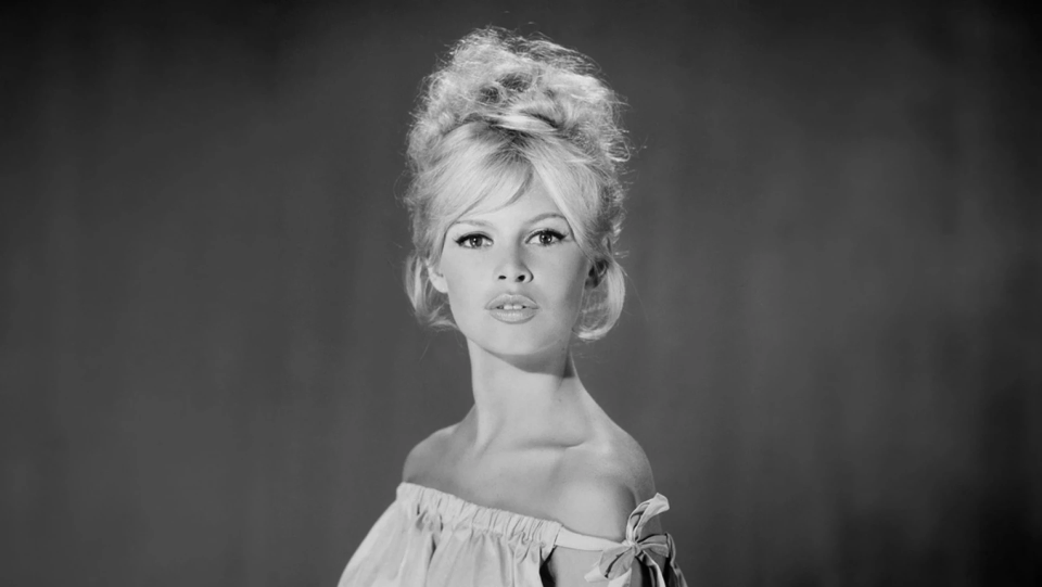 Брижит Бардо умерла: легенда кино, причина смерти, биография, фильмы и личная жизнь