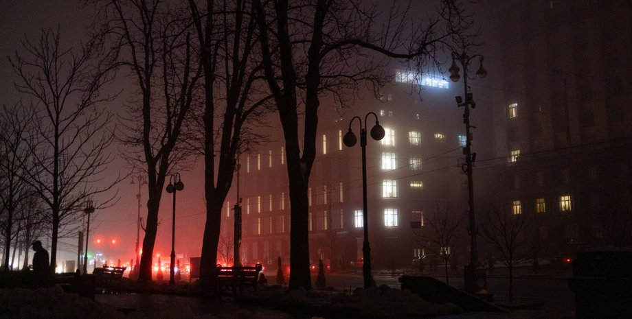 График отключения света на 10 января в Черкассах и области: расписание очередей