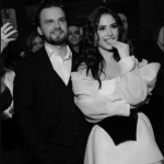 Скайлер и Евгений Пронин официально подтвердили отношения романтичными фото