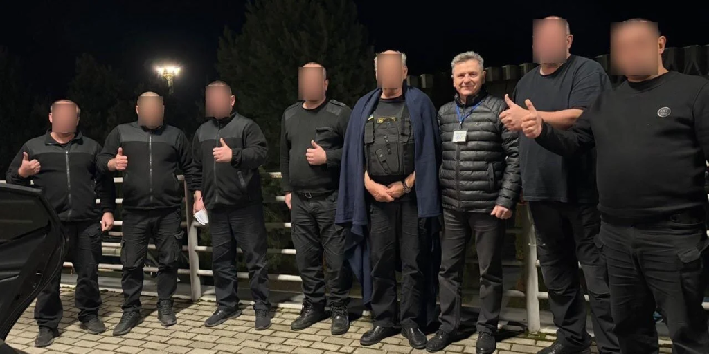 Сотрудники Ощадбанка задержаны в Венгрии: $40 млн, €35 млн и 9 кг золота — что известно