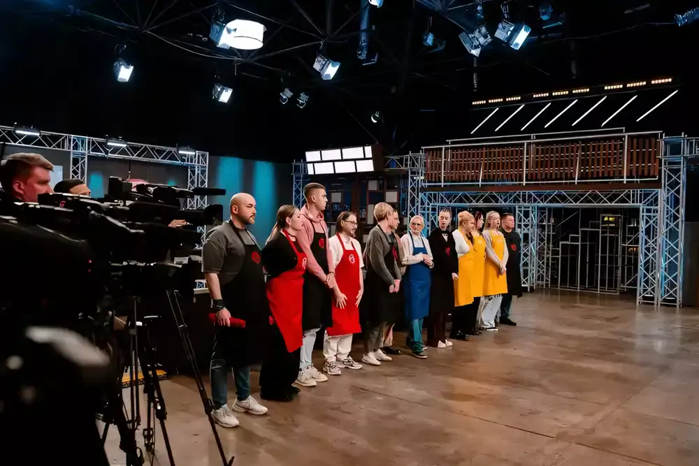 МастерШеф 15 выпуск 17 сезон: как прошёл эфир и кто получил чёрные фартуки