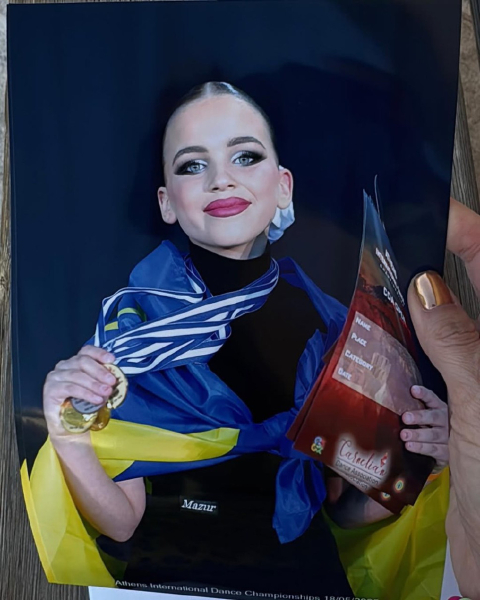 4 золоті і 2 бронзові медалі: Юрушева похизувалася досягненням їхньої зі Скічком доньки