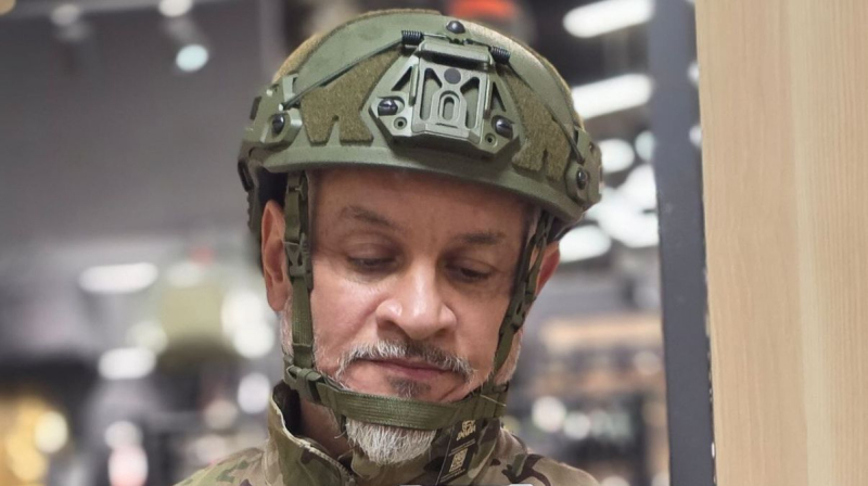 Эктор показался в военной форме и заинтриговал подписчиков: "Стану частью армии"