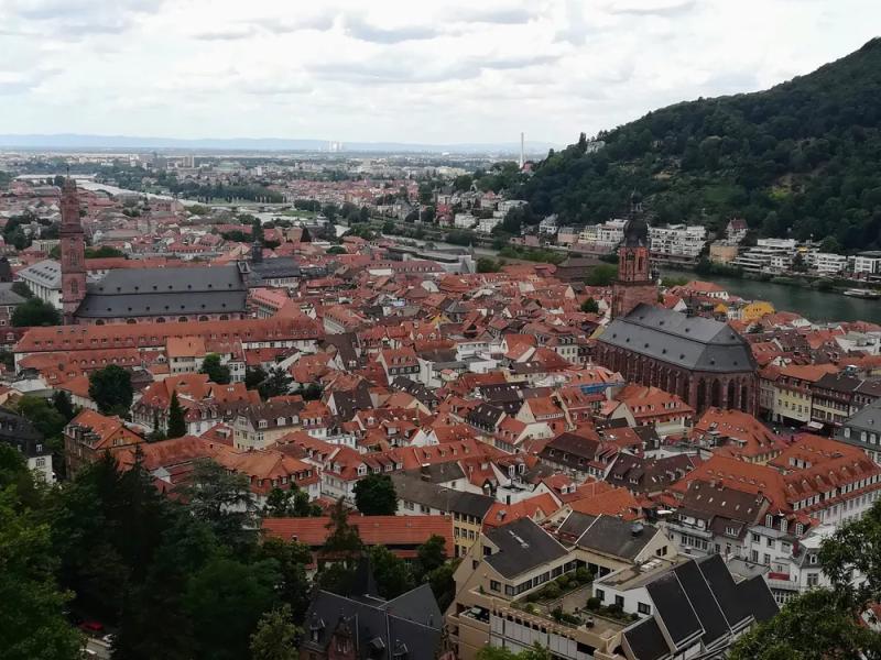 Гайдельберг: романтическая жемчужина Германии с винной бочкой и старейшим университетом