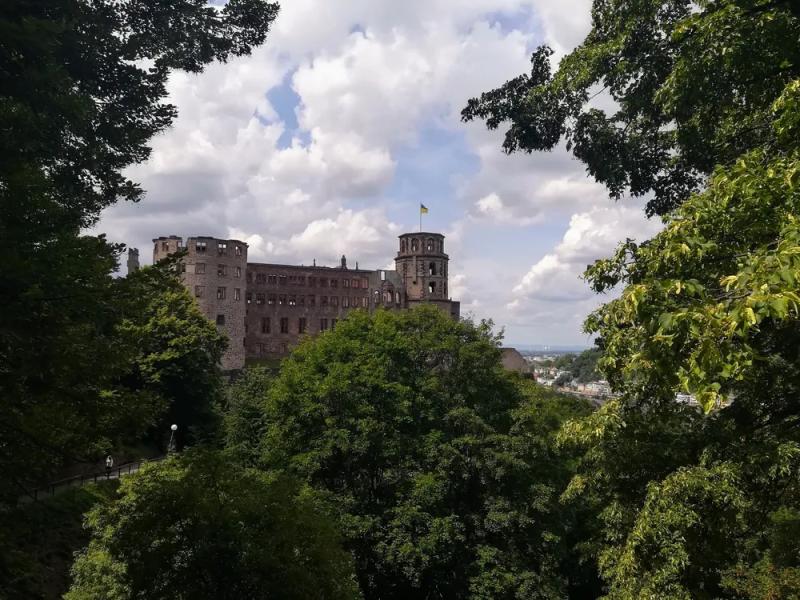 Гайдельберг: романтическая жемчужина Германии с винной бочкой и старейшим университетом