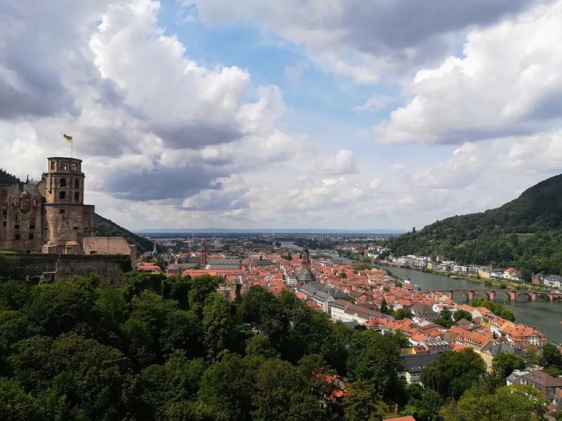 Гайдельберг: романтическая жемчужина Германии с винной бочкой и старейшим университетом