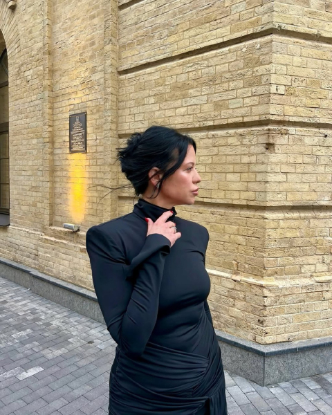 Горова в чорному максі за 15 тисяч покрасувалася на званій вечері