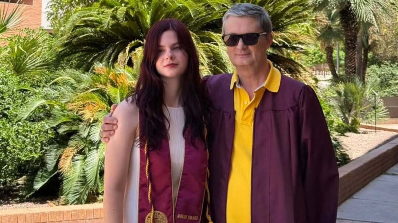 Игорь Кондратюк похвастался успехами дочери в США и показал ее редкие фото