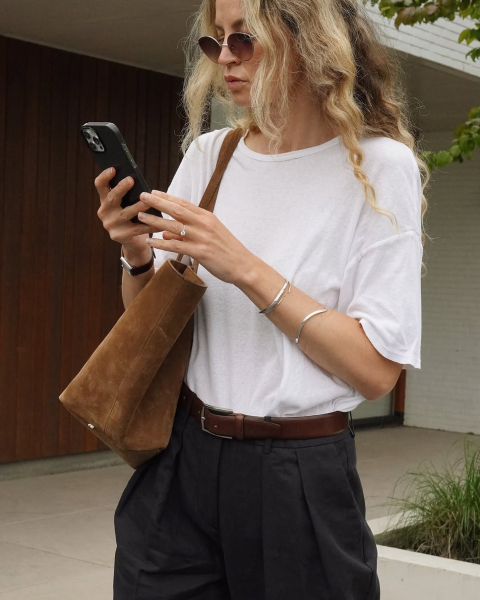 Як носити футболки цієї весни: від персоналізації до класики. Фото