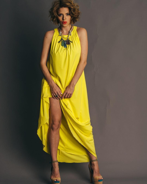 Кохання з першого погляду, автокатастрофа і звільнення з "Дизель шоу": цікаве з життя Яни Глущенко