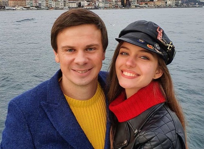 Комаров підтвердив розлучення з Кучеренко і зізнався, чи була зрада