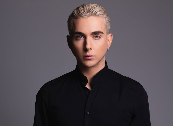 Melovin пропонує підопічним "рабські" контракти &ndash; блогер