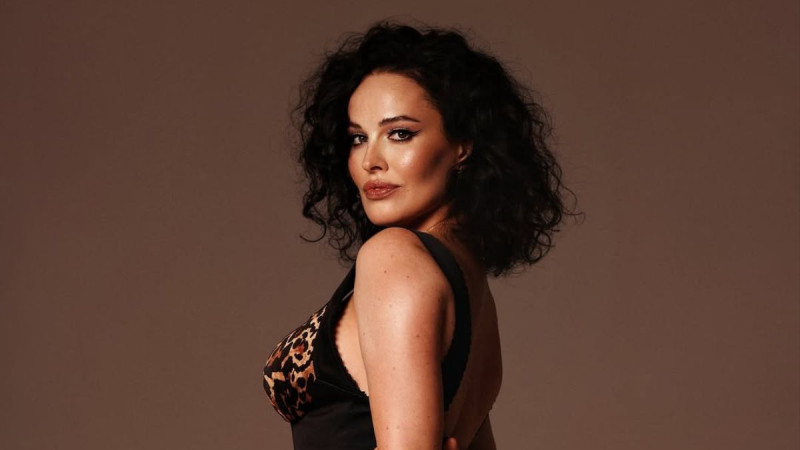 Мне обидно, &ndash; Даша Астафьева откровенно прокомментировала слухи о беременности