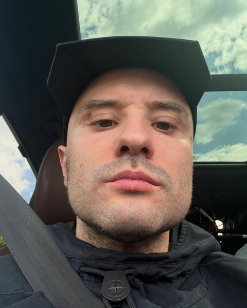 "Одне призвело до іншого": Розовий вперше відреагував на слова дружини про його зради