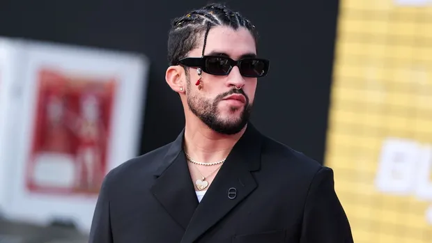 Реклама с обнаженным Bad Bunny принесла Calvin Klein $8,4 млн медиа-влияния