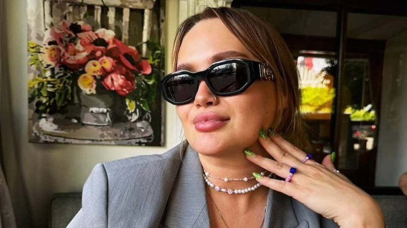 Стендаперша Алла Волкова впервые стала мамой