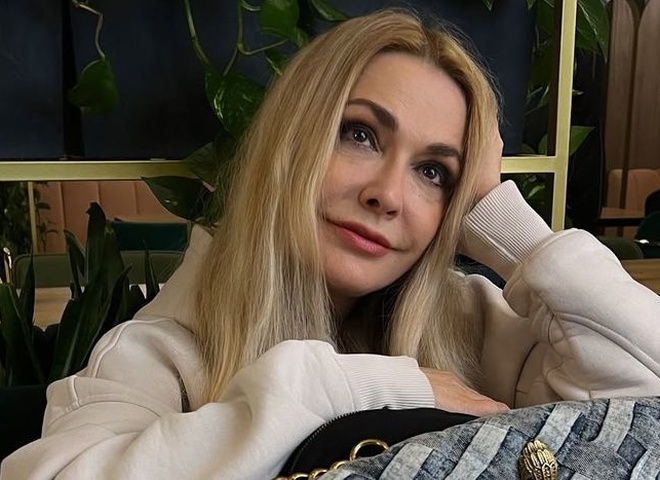 Сумська показала себе в ролі Роксолани на архівному фото з 90-х